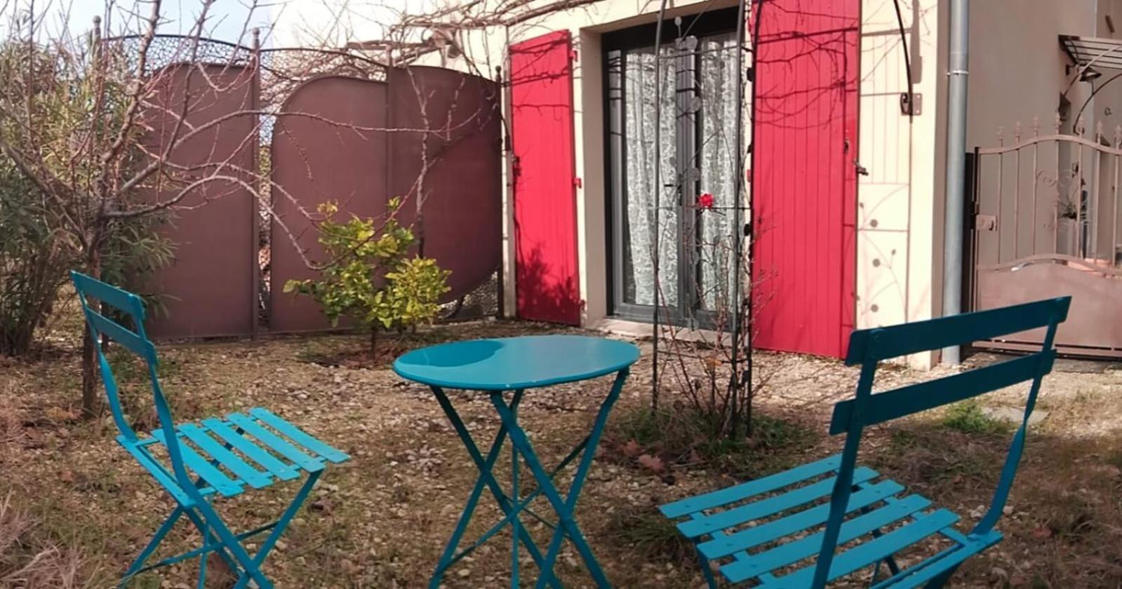 Dunloe Chambre & Terrasse Chez L'Habitant Avec Borne Recharge Electrique Chantemerle-lès-Grignan Dış mekan fotoğraf